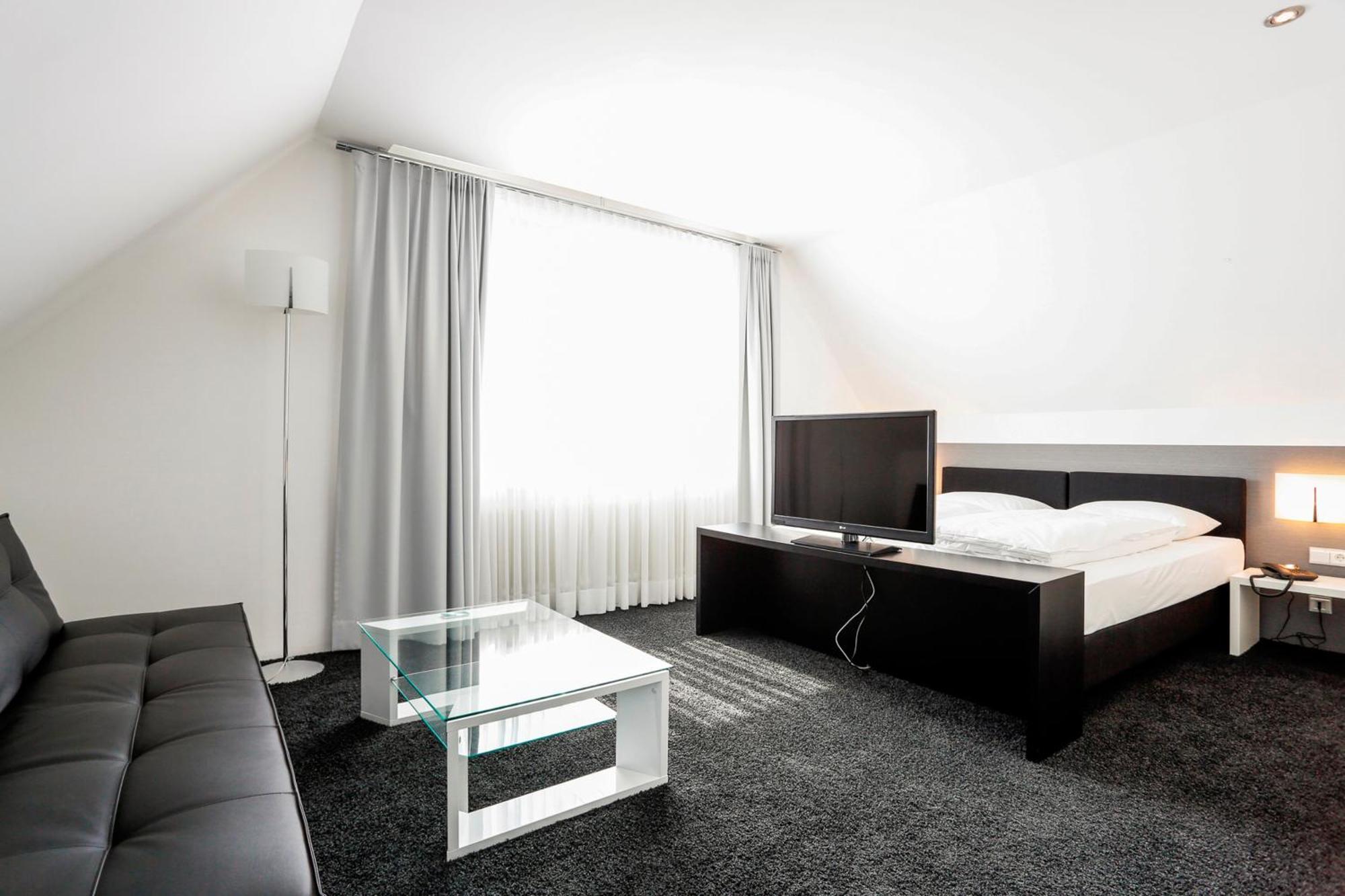 Hotel Schempp โบบิงเงน ห้อง รูปภาพ